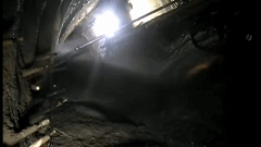 突泥涌水GIF.gif