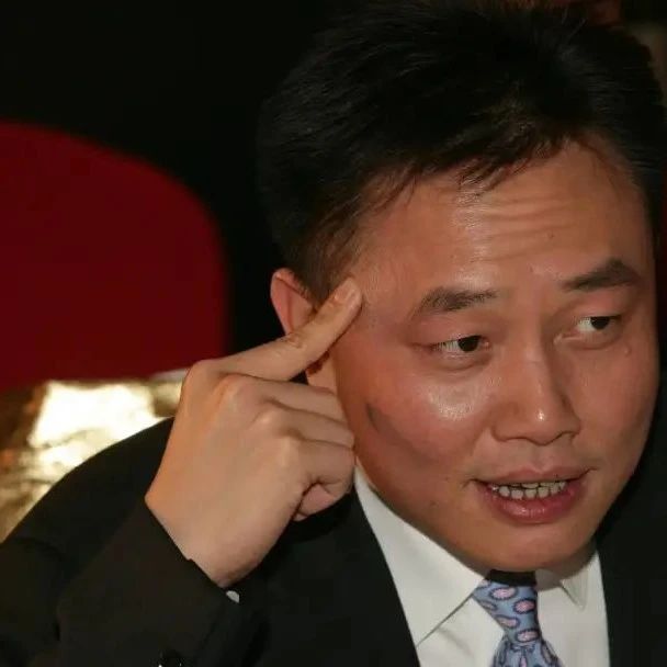 黄光裕出狱，京东、拼多多“接风”